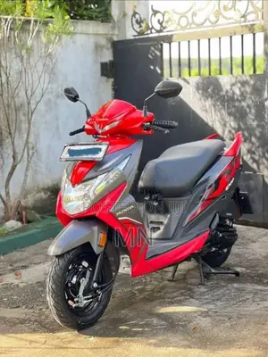 Honda Dio 2025 Motorbike (Used)
