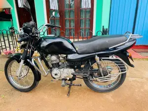 Bajaj Caliber 2000 Motorbike (Used)