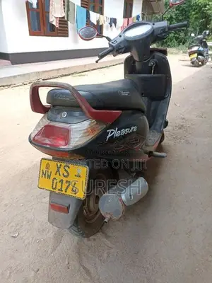 Hero Pleasure 2013 Motorbike (Used)