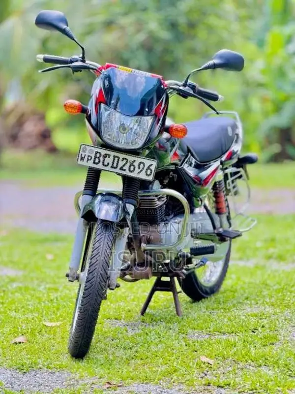 Bajaj CT-100 2015 Motorbike (Used)