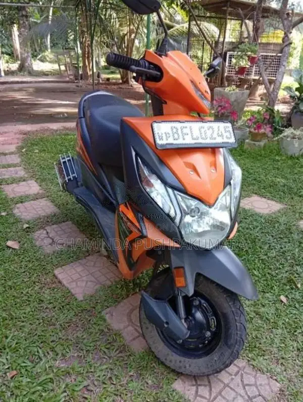Honda Dio 2017 Motorbike (Used)