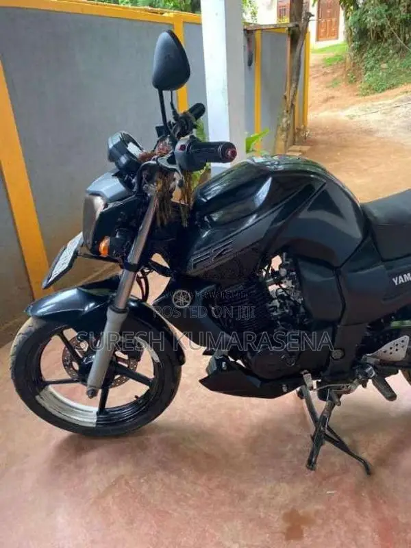 Yamaha Fz 1 2012 Motorbike (Used)