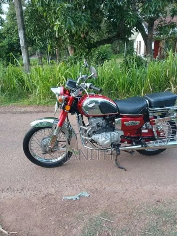 Honda CD200 1983 Motorbike (Used)