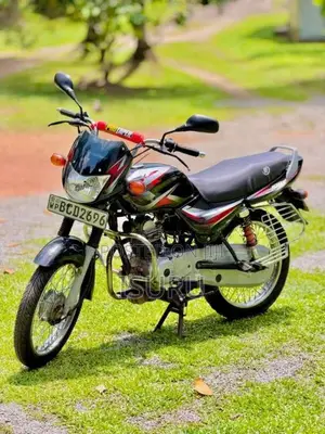 Bajaj CT-100 2015 Motorbike (Used)