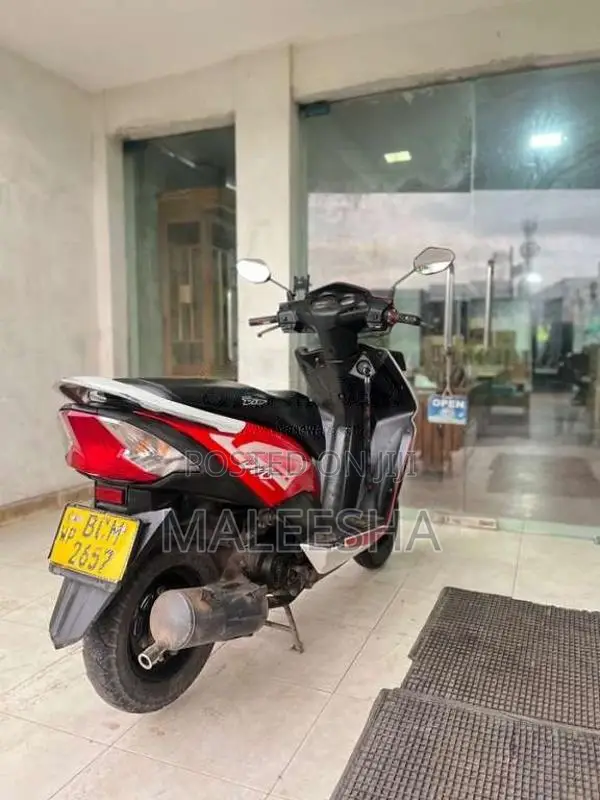 Honda Dio 2015 Motorbike (Used)
