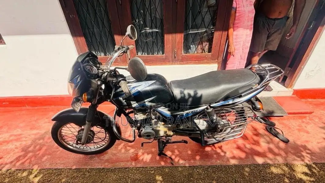 Bajaj CT-100 2016 Motorbike (Used)
