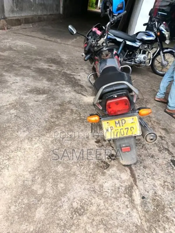 TVS Victor 2005 Motorbike (Used)