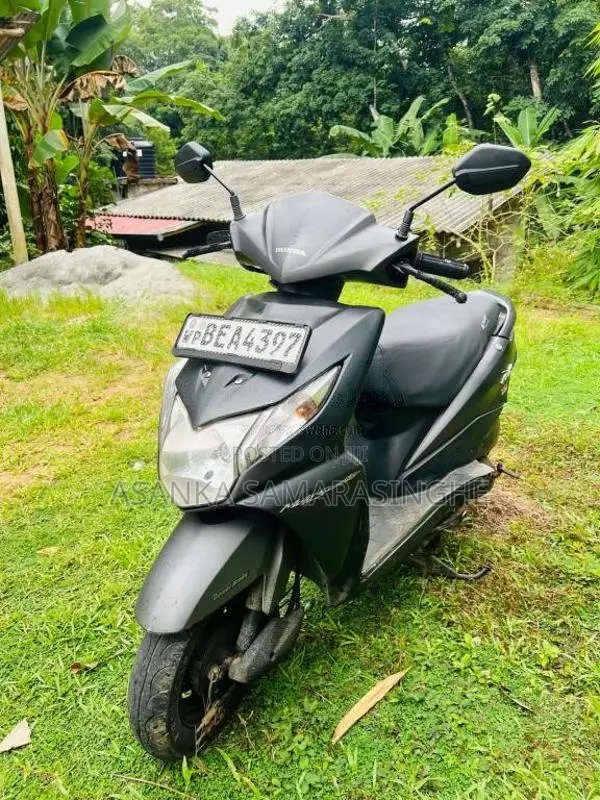 Honda Dio 2016 Motorbike (Used)