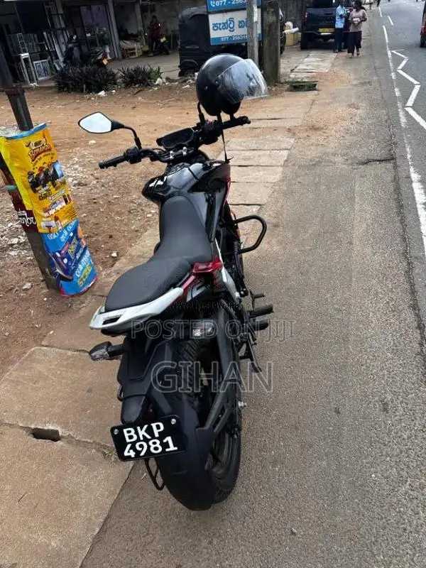 Bajaj Pulsar N125 2026 Motorbike (Used)
