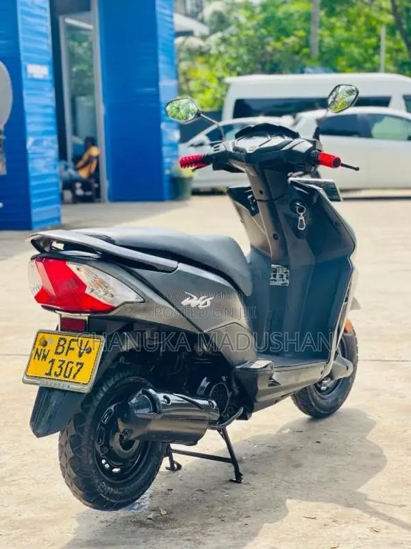 Honda Dio 2017 Motorbike (Used)