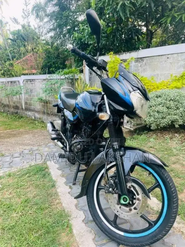 Bajaj Discover 2010 Motorbike (Used)