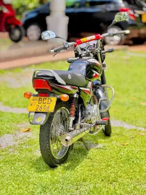 Bajaj CT-100 2015 Motorbike (Used)