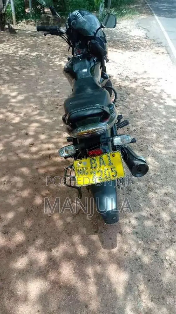Bajaj Discover 2013 Motorbike (Used)