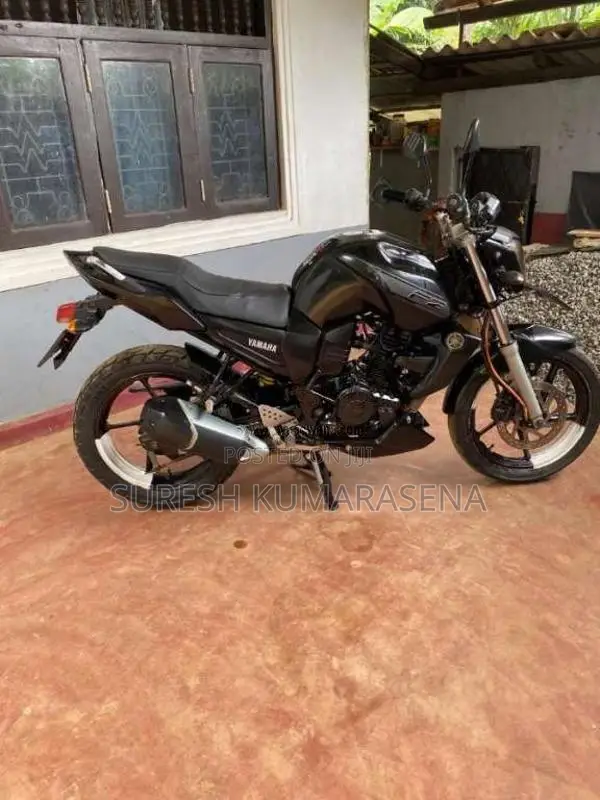 Yamaha Fz 1 2012 Motorbike (Used)