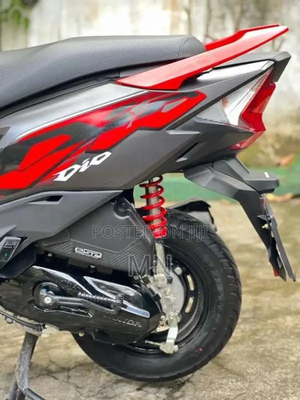 Honda Dio 2025 Motorbike (Used)