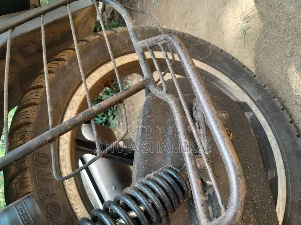 Bajaj Discover 100 2012 Motorbike (Used)