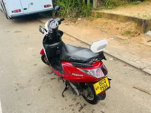 Hero Pleasure 2015 Motorbike (Used)