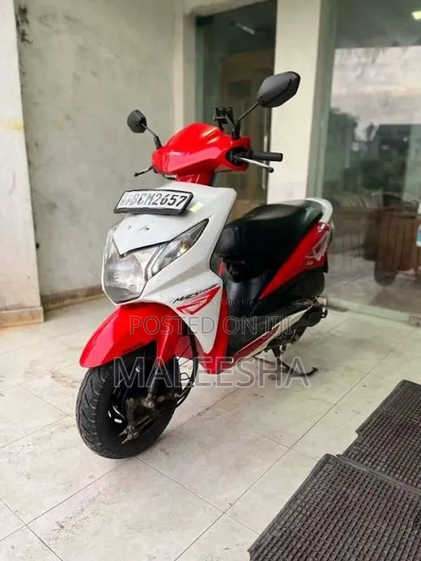 Honda Dio 2015 Motorbike (Used)