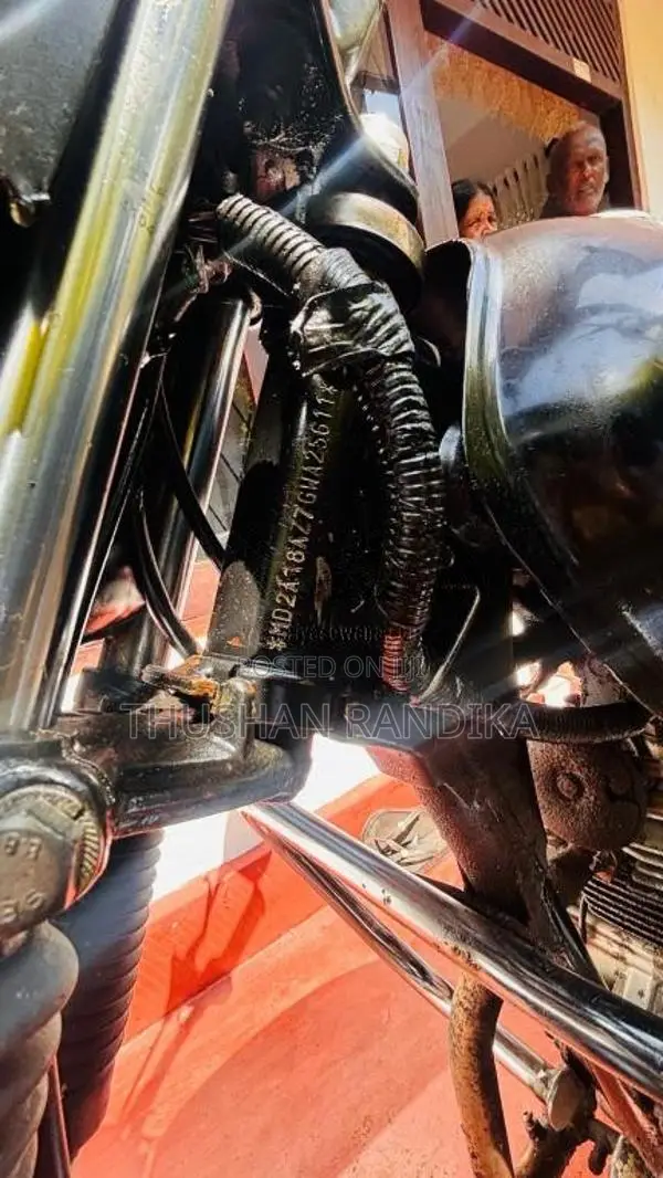 Bajaj CT-100 2016 Motorbike (Used)
