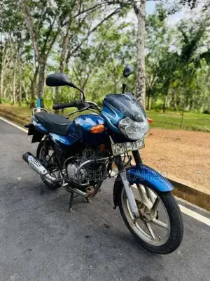 Bajaj Discover 2006 Motorbike (Used)