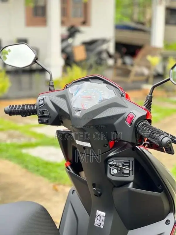 Honda Dio 2025 Motorbike (Used)