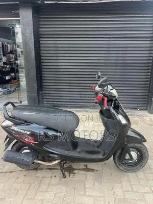 Hero Pleasure 2013 Motorbike (Used)