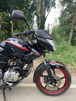 Bajaj Pulsar 135 LS 2015 Motorbike (Used)