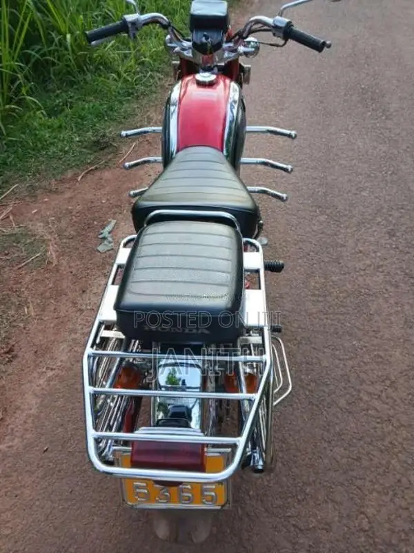 Honda CD200 1983 Motorbike (Used)
