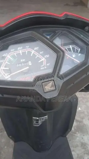 Honda DIO 2017 Motorbike (Used)