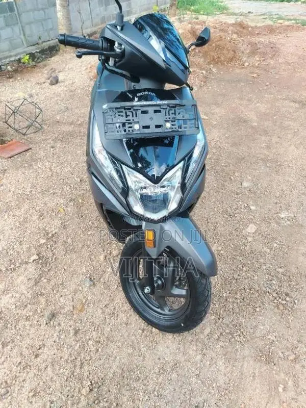 Honda Dio 2026 Motorbike (Used)
