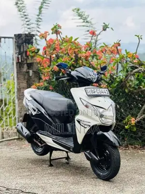 Honda Dio 2017 motorcycle (Used)