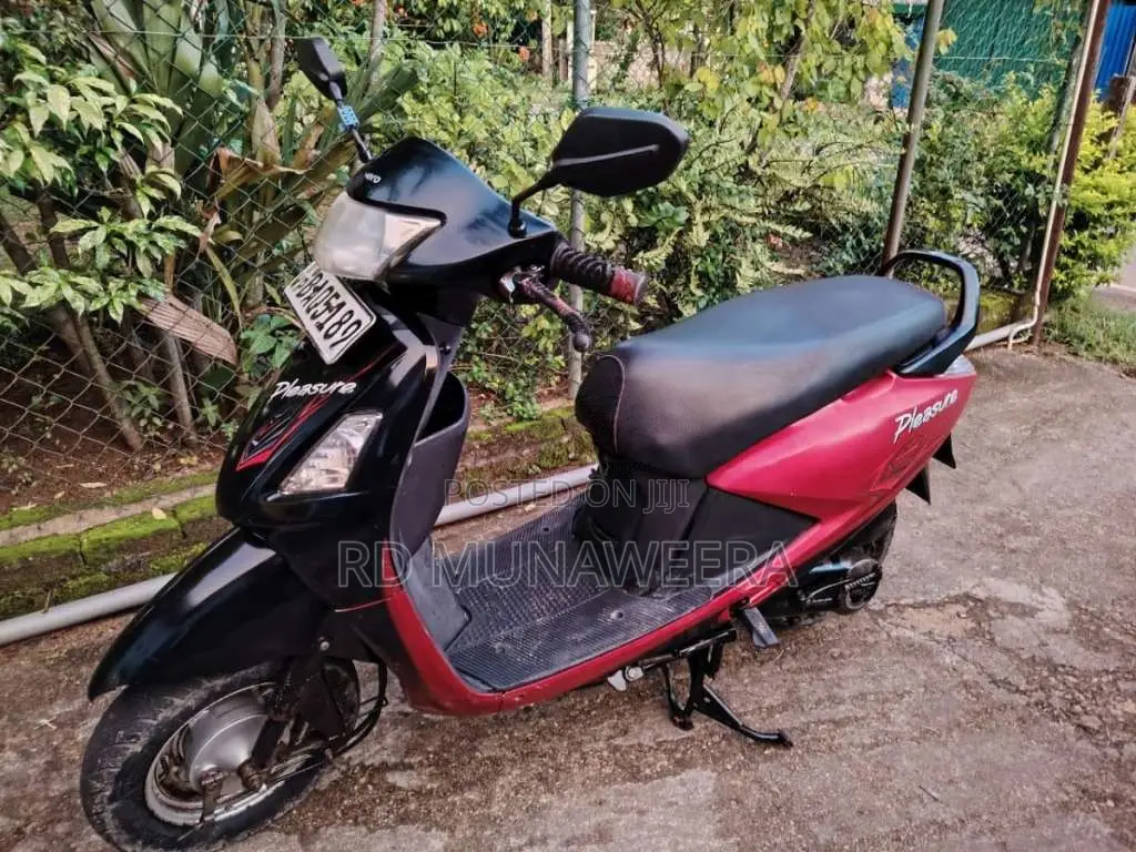 Hero Pleasure 2013 Motorbike (Used)