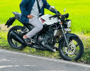 Honda CBR 2016 Motorbike (Used)