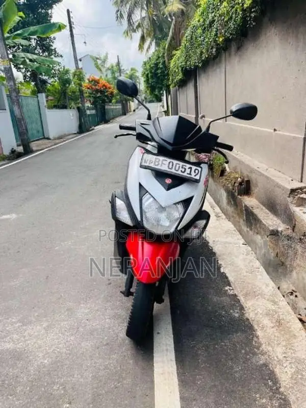Yamaha Ray ZR 2017 Motorbike (Used)
