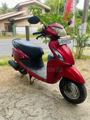 Hero Pleasure 2014 Motorbike (Used)