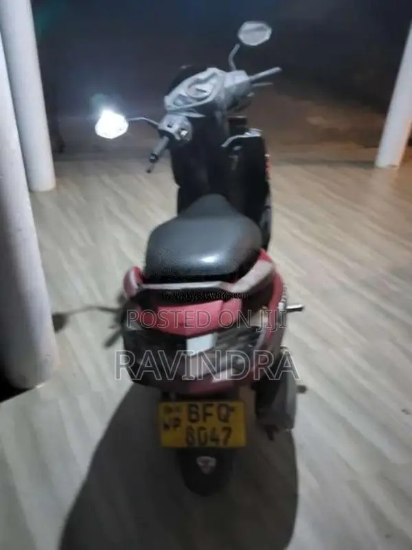 Hero Maestro Edge 2017 Motorbike (Used)