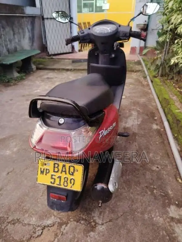 Hero Pleasure 2013 Motorbike (Used)