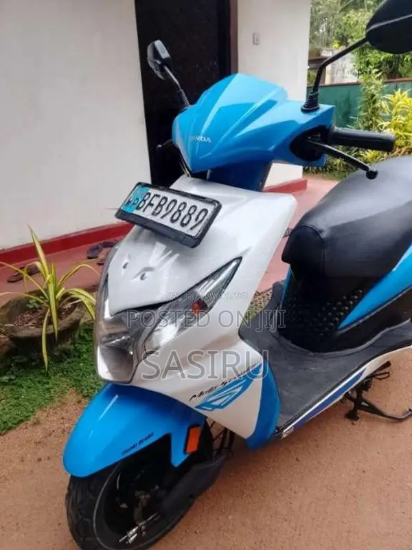 Honda Dio 2017 Motorbike (Used)