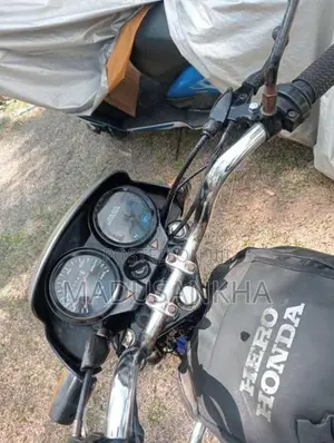 Hero-Honda CD DELUXE 2006 Motorbike (Used)