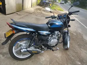 Bajaj Discover 2006 Motorbike (Used)