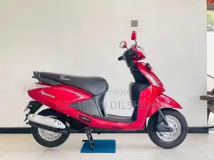 Hero Pleasure Scooter 2016 Motorbike (Used)