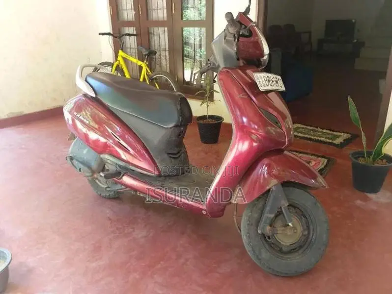 Honda Activa 2015 Motorbike (Used)