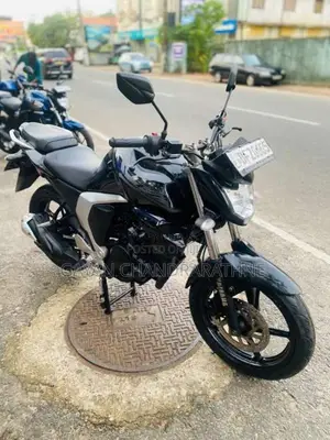 Yamaha FZ 2017 Motorbike (Used)