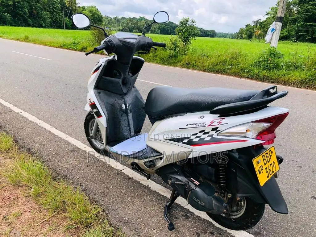 Yamaha Ray 2014 Motorbike (Used)