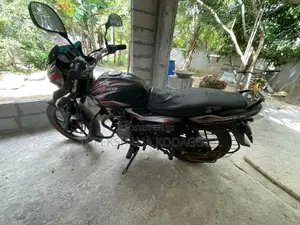Bajaj Discover 100 2010 Motorbike (Used)
