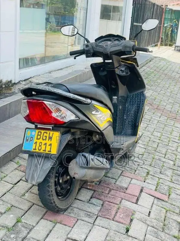 Honda Dio 2018 Motorbike (Used)