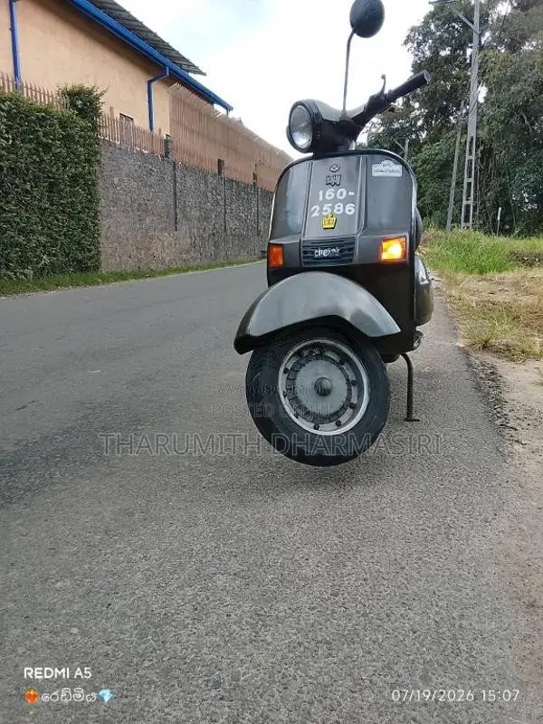 Bajaj Chetak 1997 Motorbike (Used)