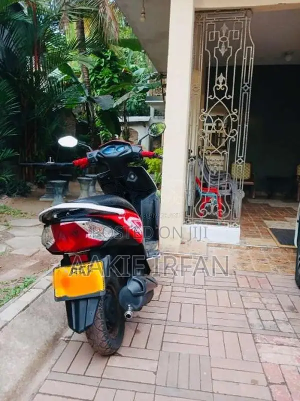 Honda Dio 2017 Motorbike (Used)