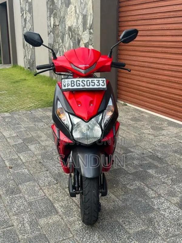 Honda Dio 2018 Motorbike (Used)