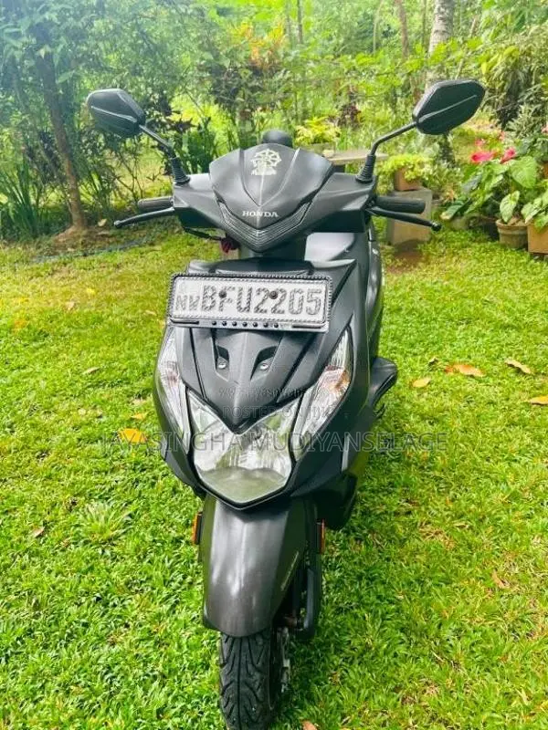 Honda Dio 2017 Motorbike (Used)